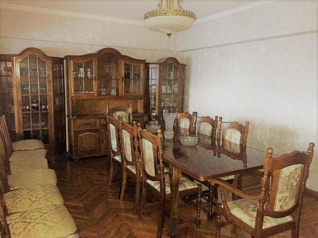 Spacious And Cozy Ташкент Экстерьер фото