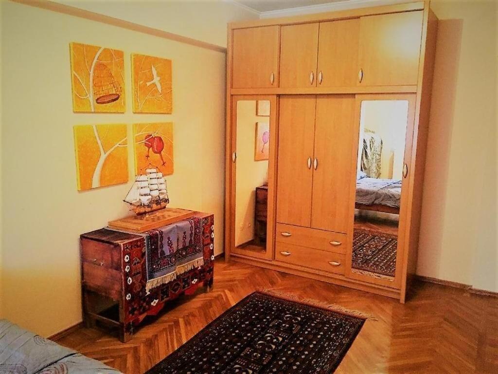 Spacious And Cozy Ташкент Экстерьер фото